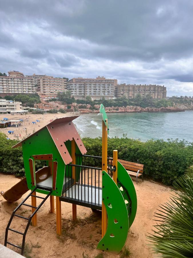 Blue Salou Apartment Bagian luar foto