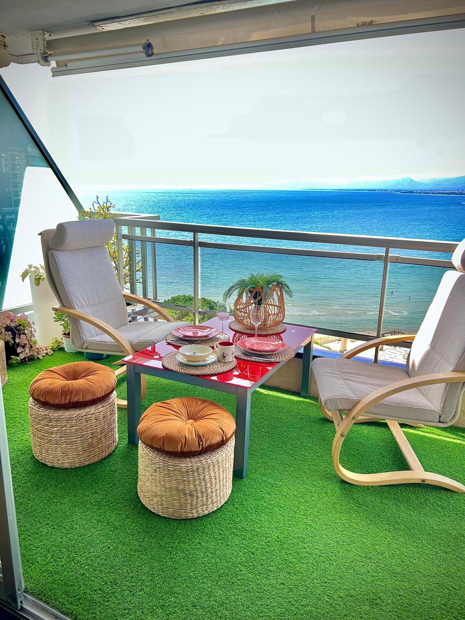 Blue Salou Apartment Bagian luar foto